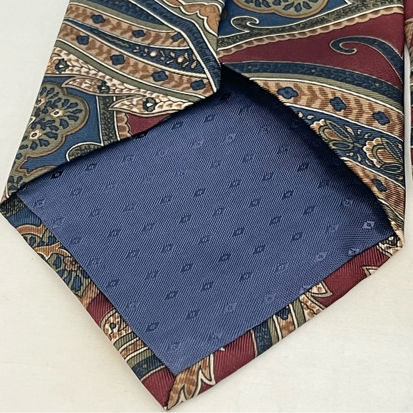 Vintage Harve Benard Busy Ornate Floral Silk Tie Made In USA - Picture 7 of 10